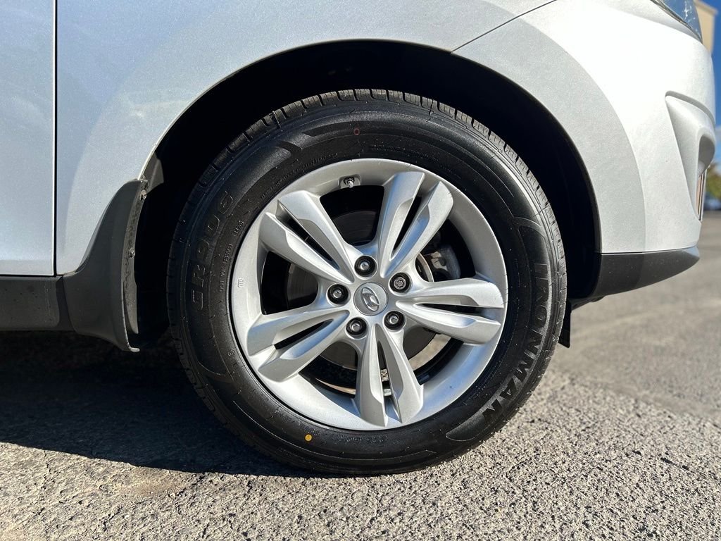 Used 2012 Hyundai Tucson GLS with VIN KM8JUCAC3CU479509 for sale in Gresham, OR