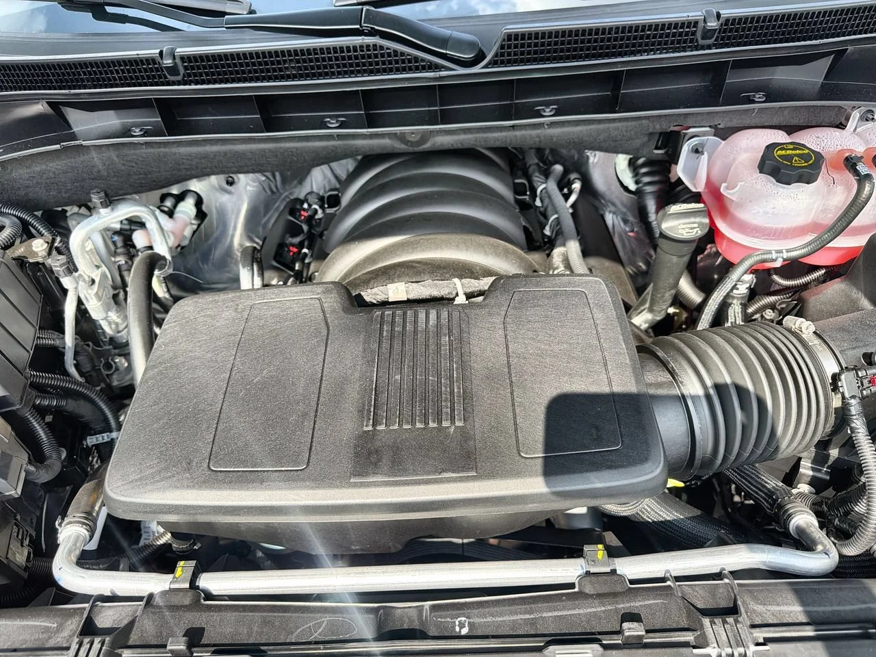 New 2026 Titanium Rush Metallic GMC Elevation image 25