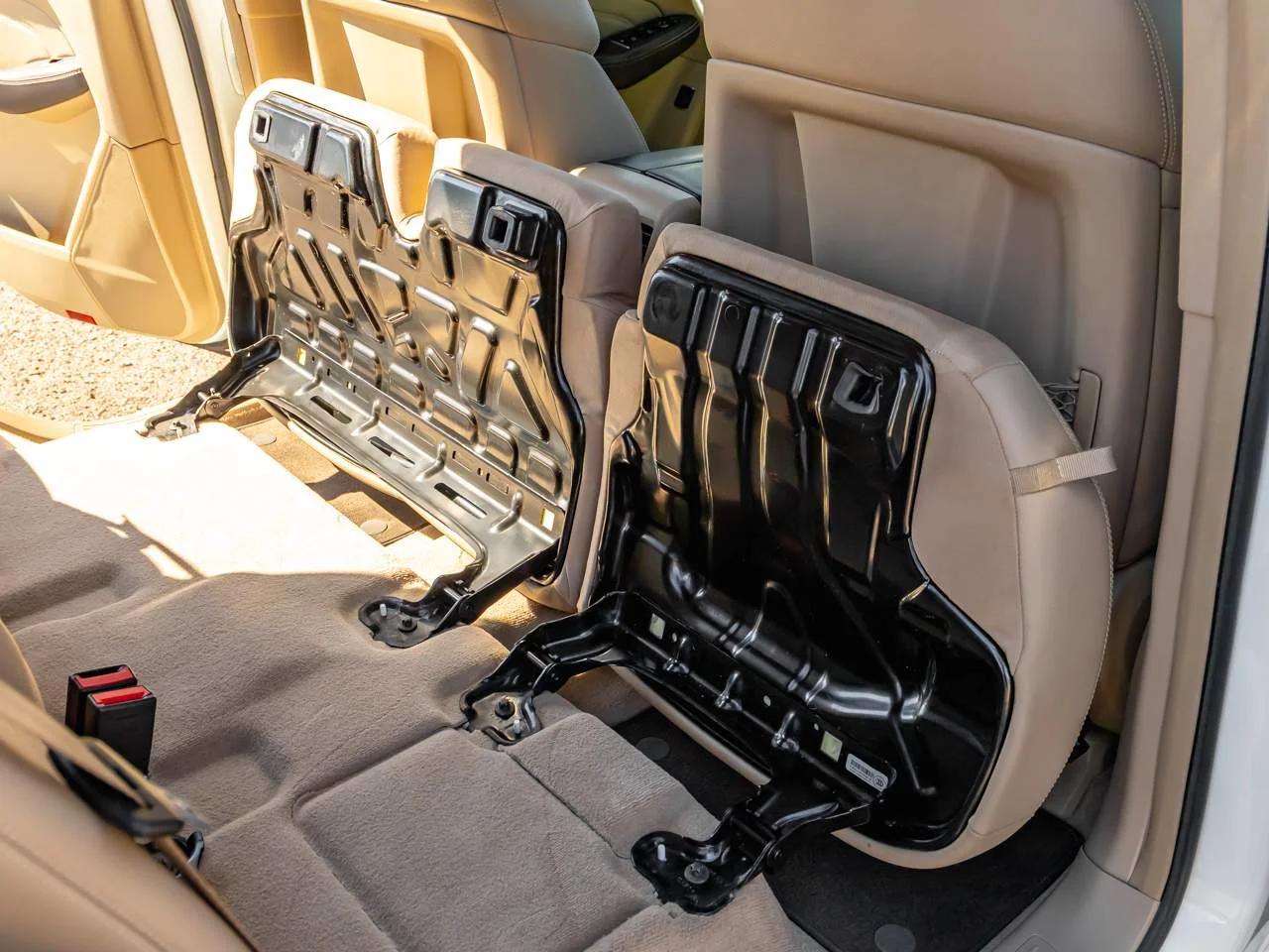 Used 2015 Polar White Mercedes-Benz ML 350 image 19