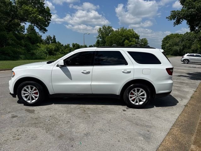 Used 2020 White Dodge SXT image 4