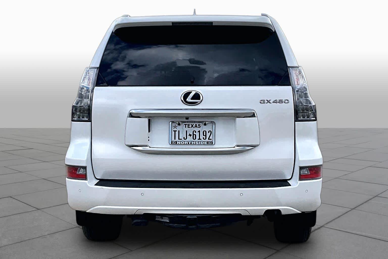 Used 2020 Starfire Pearl Lexus Premium image 5