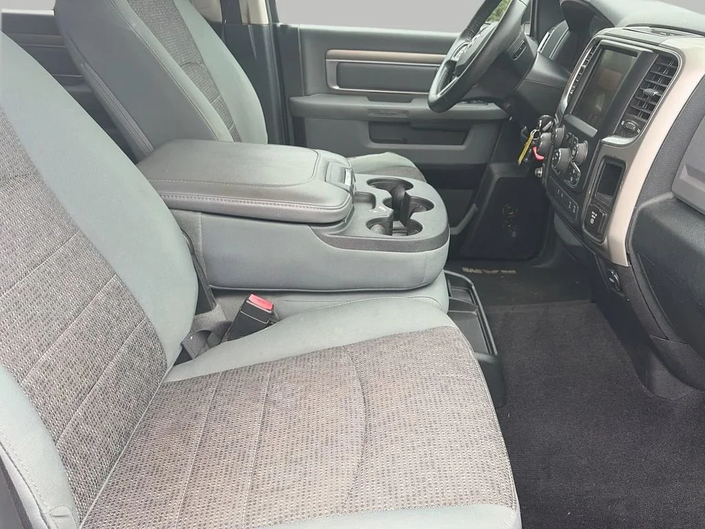 Used 2016 Silver Ram Big Horn image 8