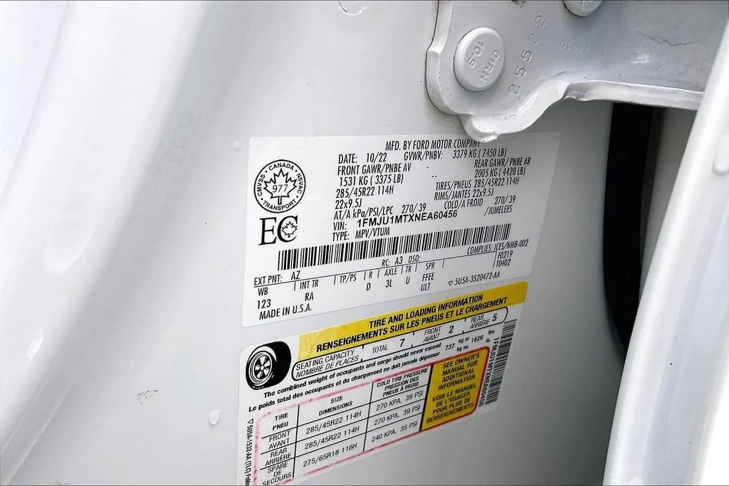 Used 2022 White Ford Platinum image 34