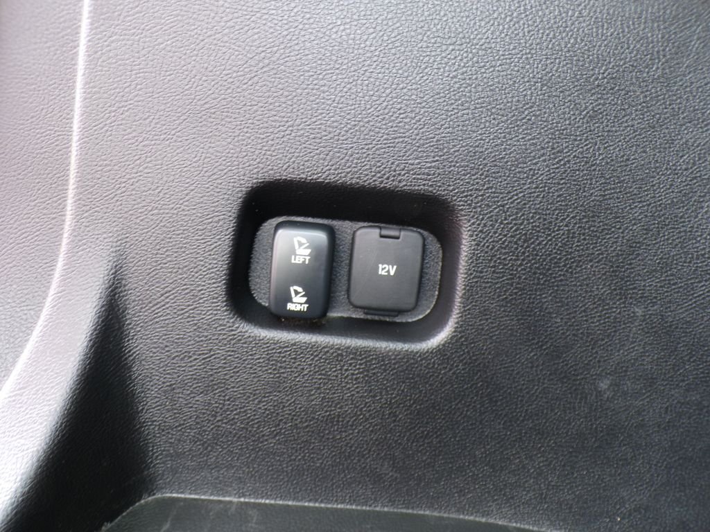 Used 2024 Silver Metallic Ford SEL image 10