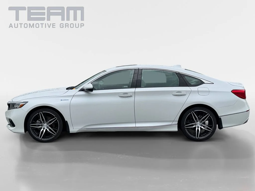 Used 2022 White Honda Touring image 4