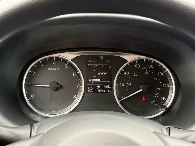 Used 2025 Gray Nissan S image 22