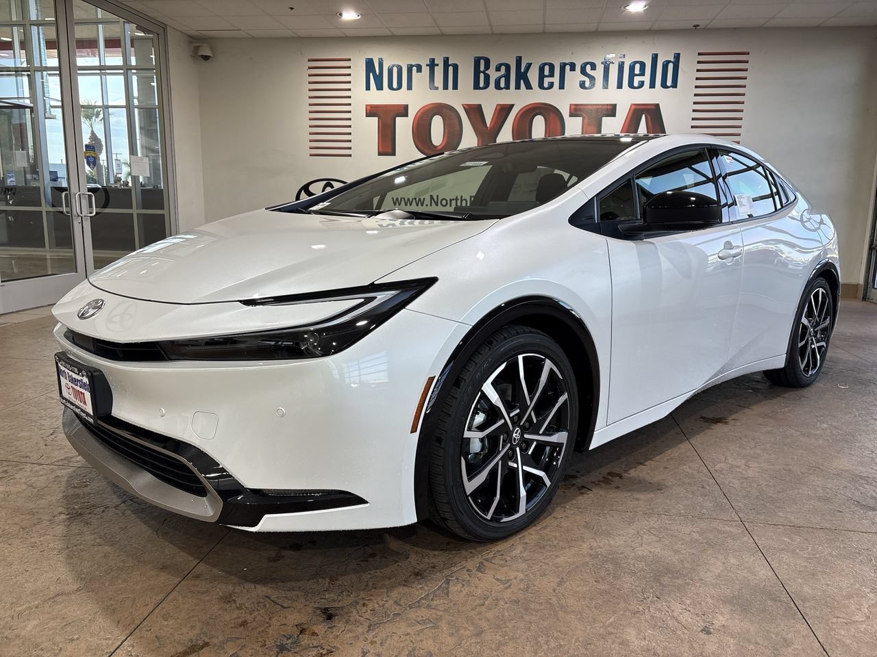 2027 Toyota Prius Plug-in Hybrid  XSE