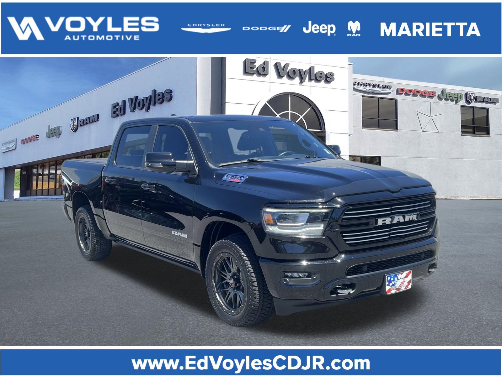 2023 RAM 1500 Laramie 4x4 Crew Cab 5'7's photo