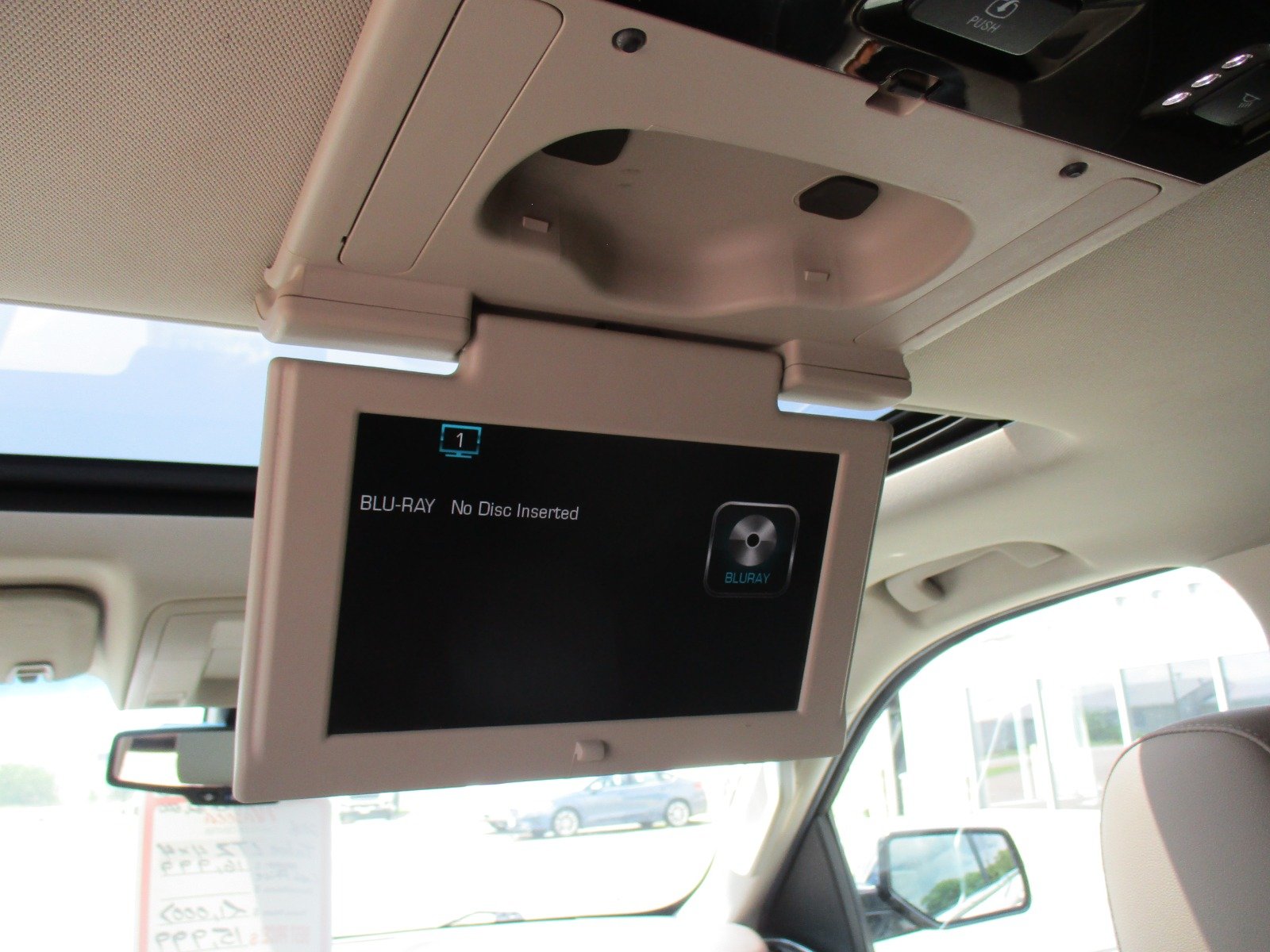 Used 2016 GOLD Chevrolet Ltz image 22