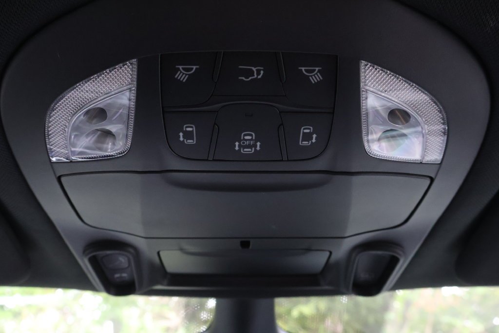 2024 Chrysler Pacifica Limited - Photo 25