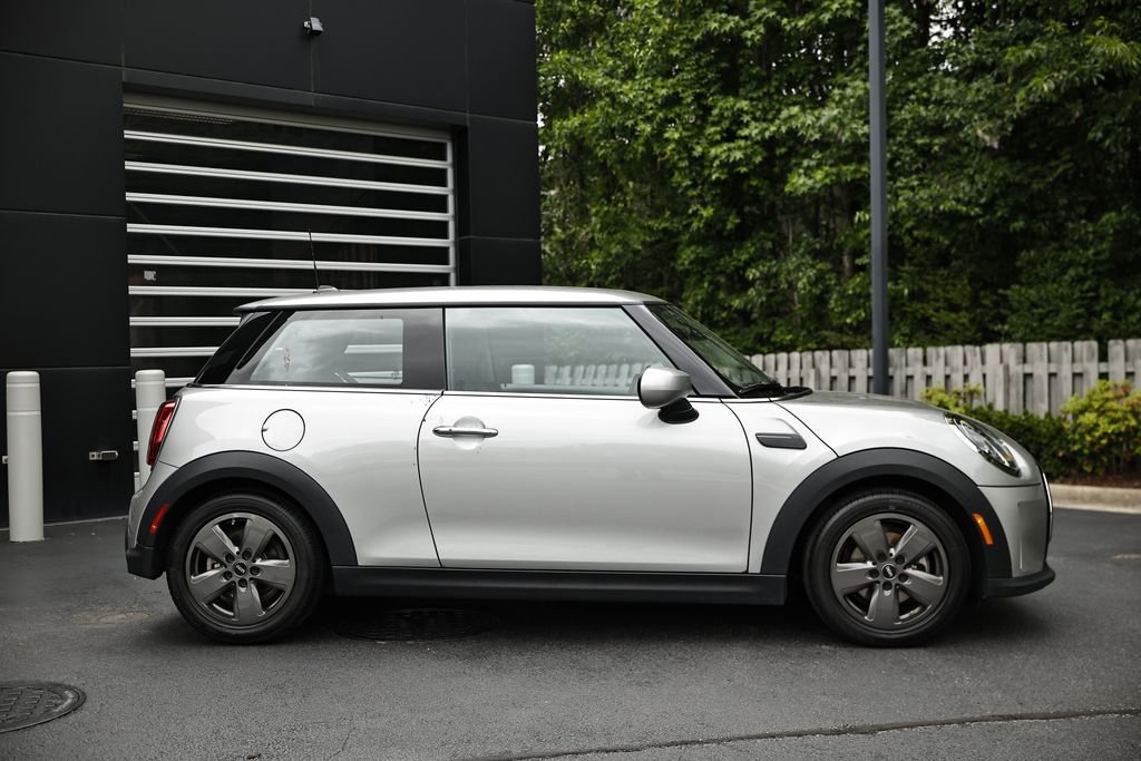 Used 2024 Melting Silver III Metallic MINI Signature image 3
