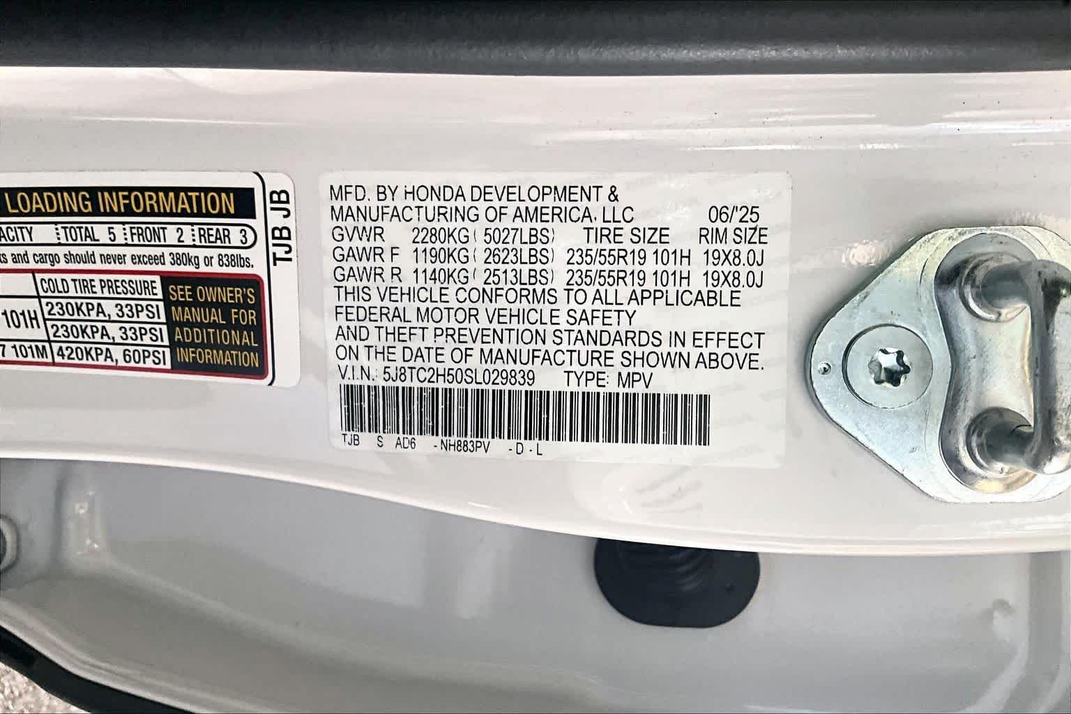 Used 2025 Platinum White Pearl Acura w/Technology Package image 31