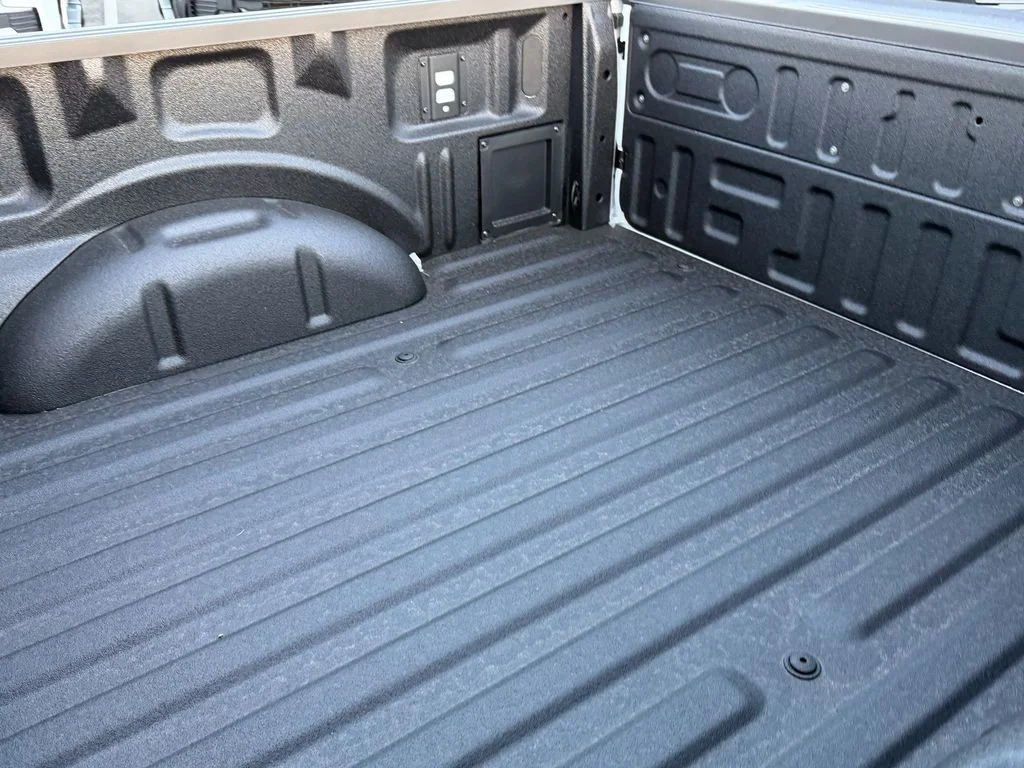 New 2026 White Ford XLT image 11