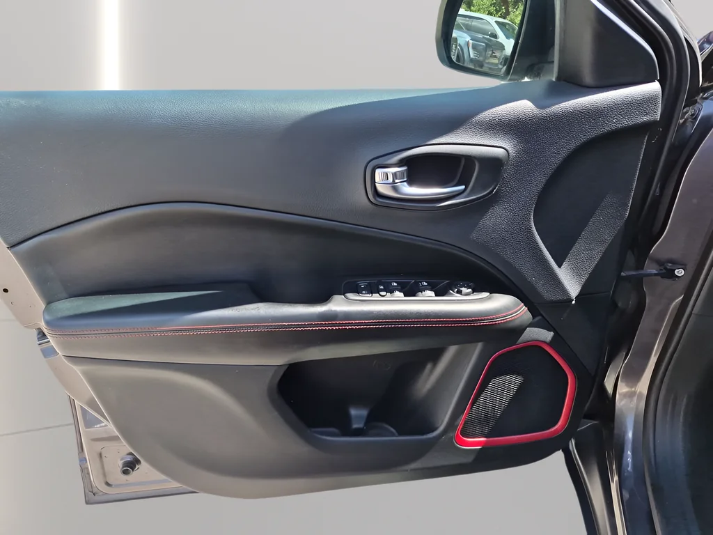 Used 2019 Gray Jeep Trailhawk image 20