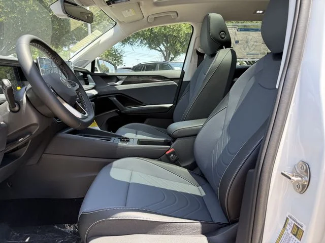 New 2026 White Volkswagen 2.0T SE image 18