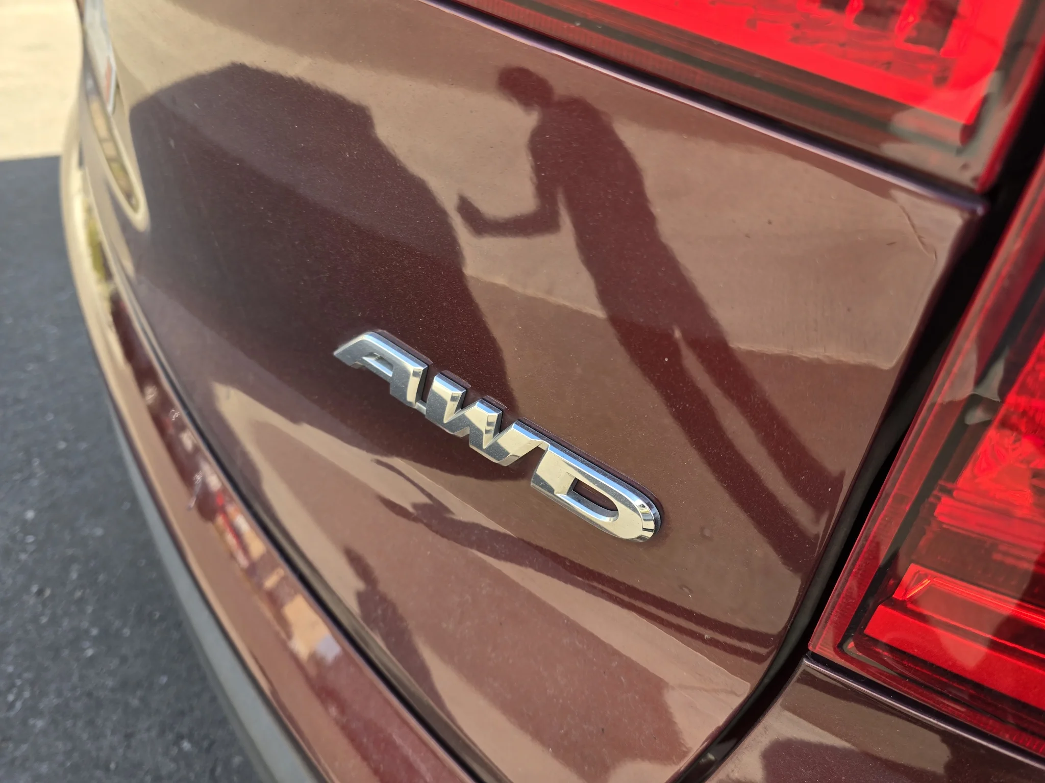 Used 2018 Deep Scarlet Pearl Honda EX-L image 10