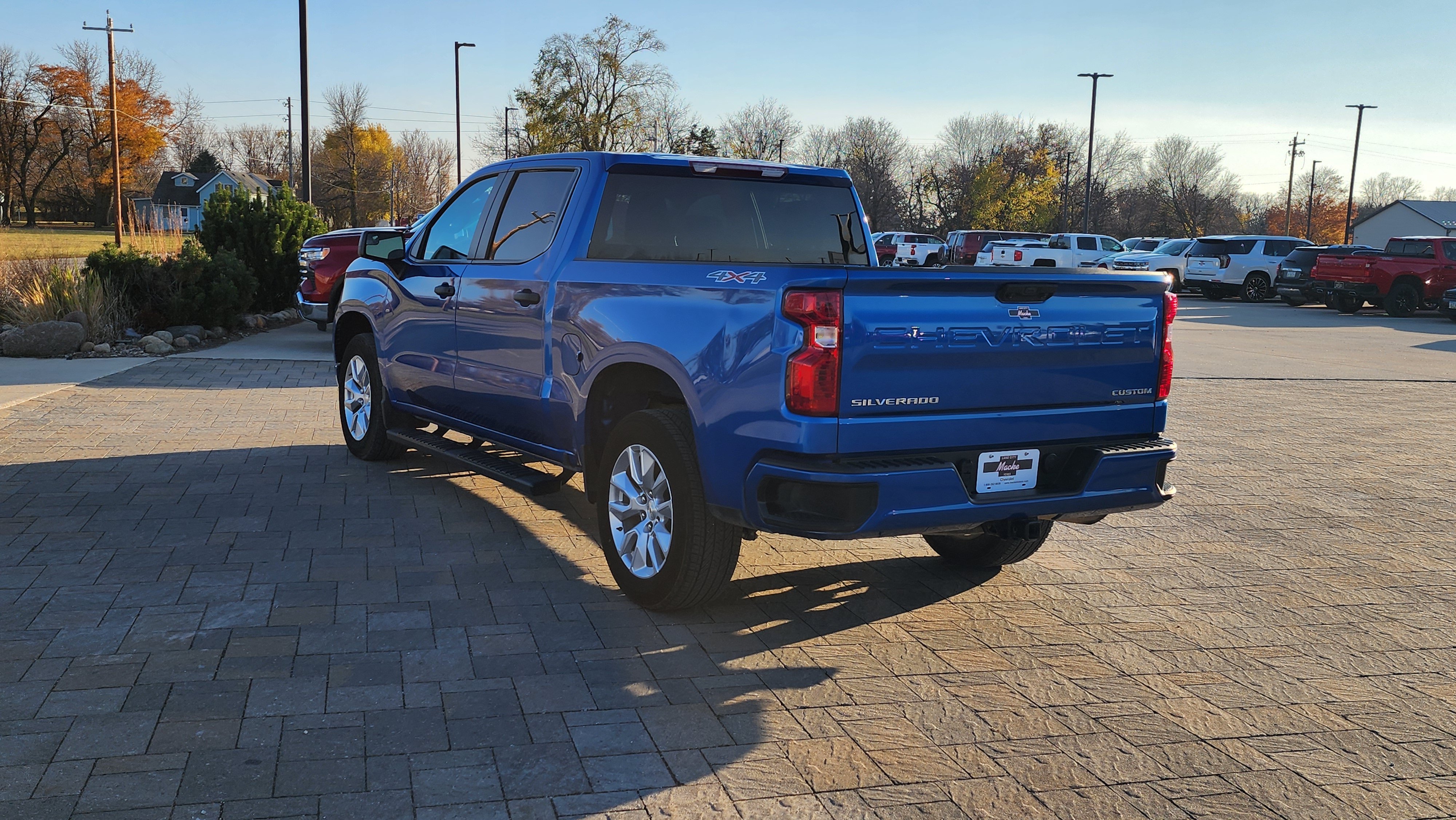 2023 Chevrolet Silverado 1500 Custom - Photo 9