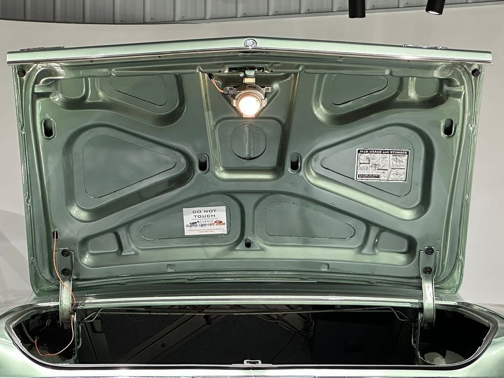 Used 1964 Green Pontiac  image 44