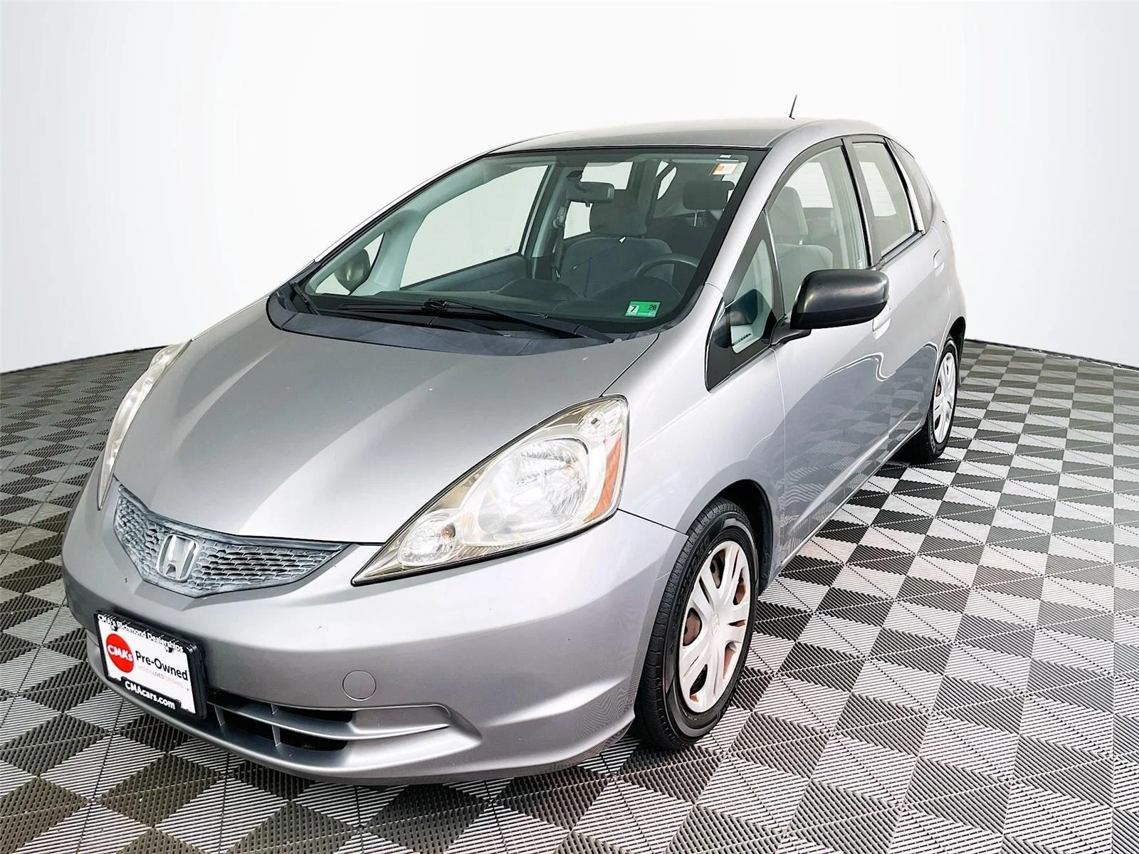 Used 2009 Storm Silver Metallic Honda BASE image 3