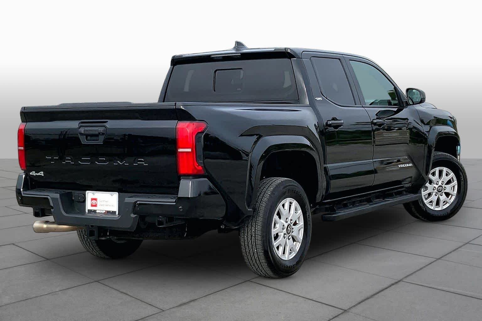 Used 2025 Black Toyota SR5 image 13