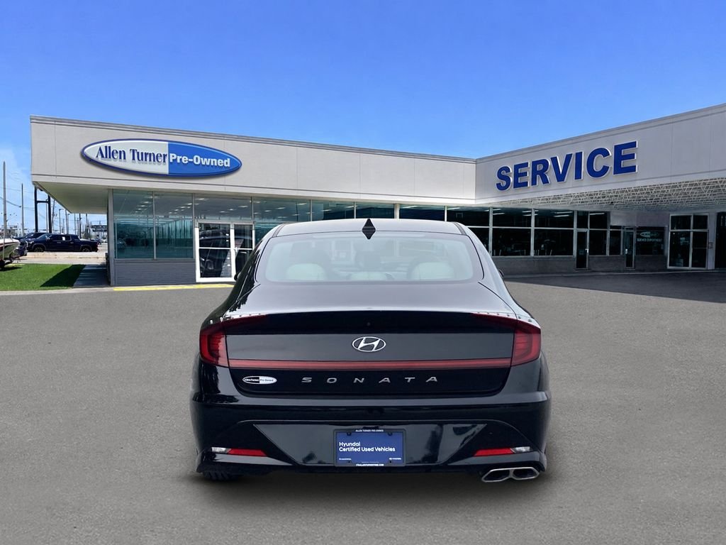 Used 2023 Onyx Black Hyundai SEL image 7