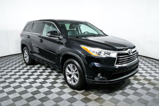 2015 Toyota Highlander LE