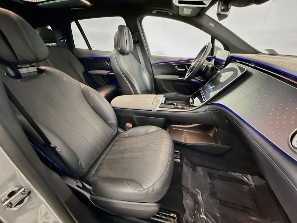Used 2023 Gray Mercedes-Benz 450 image 28