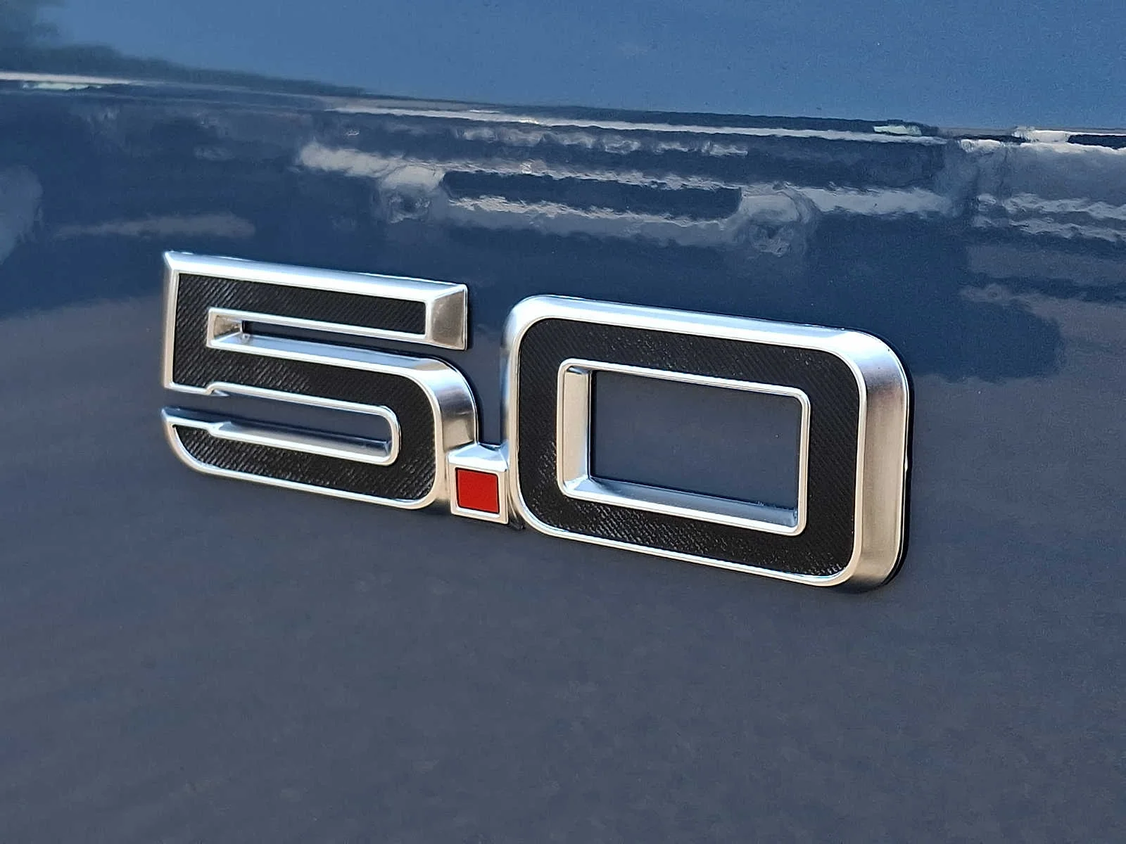 Used 2025 Vapor Blue Ford GT image 29