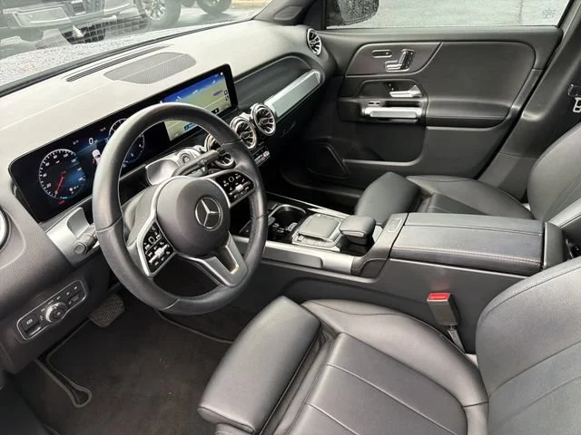 Used 2022 Gray Mercedes-Benz 4MATIC® image 15
