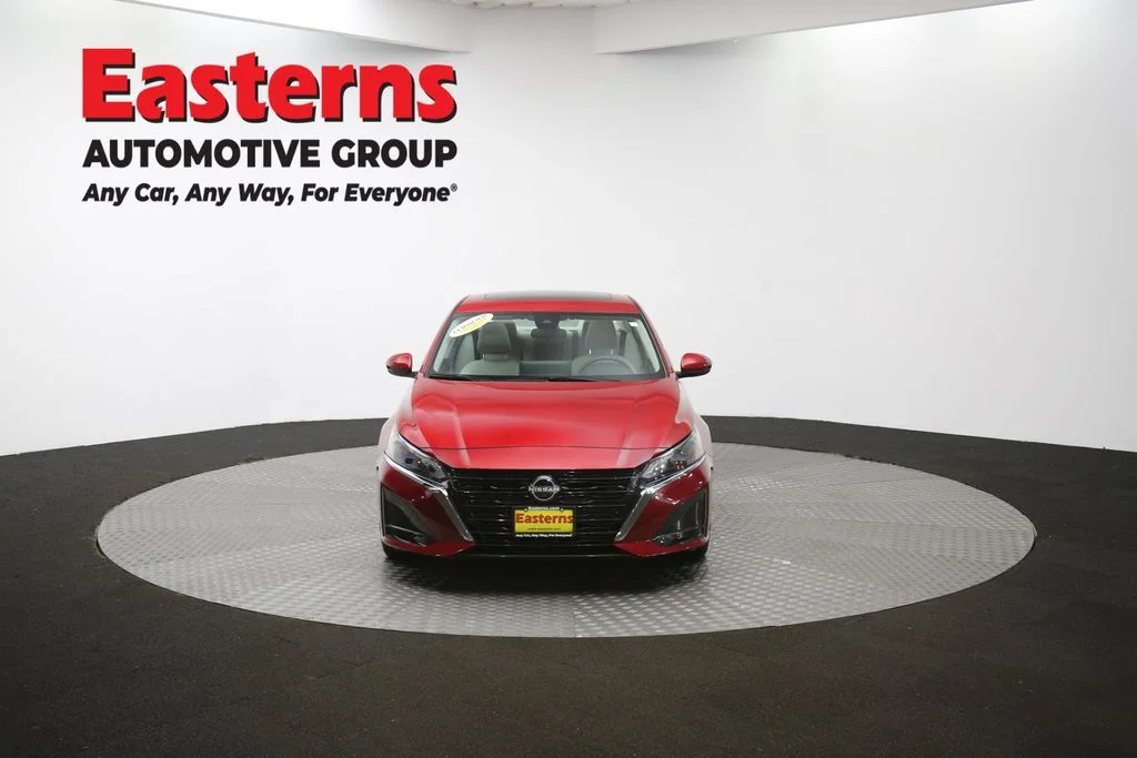Used 2023 Red Nissan 2.5 SV image 52