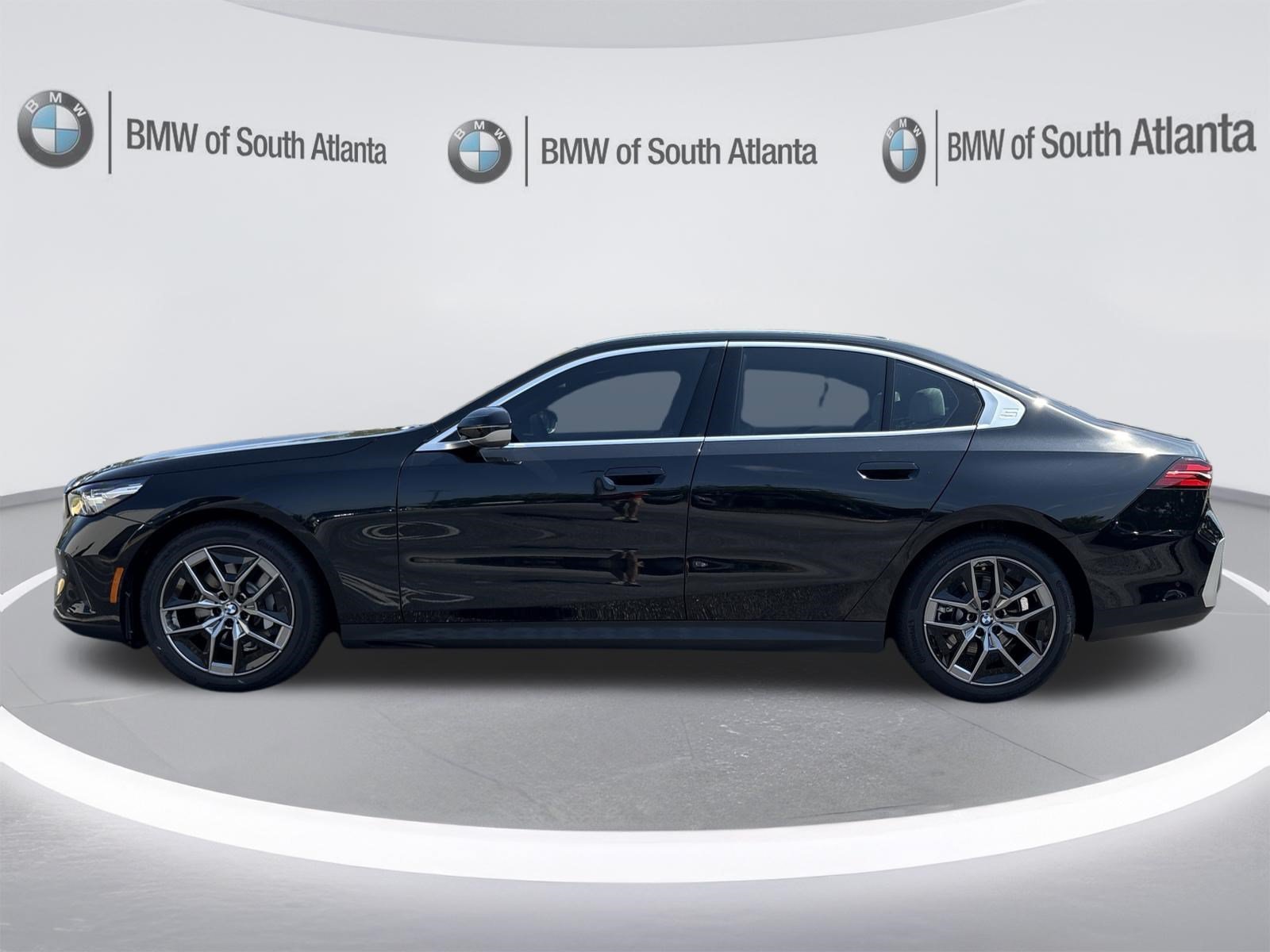 New 2027 Black Sapphire Metallic BMW 530i image 18