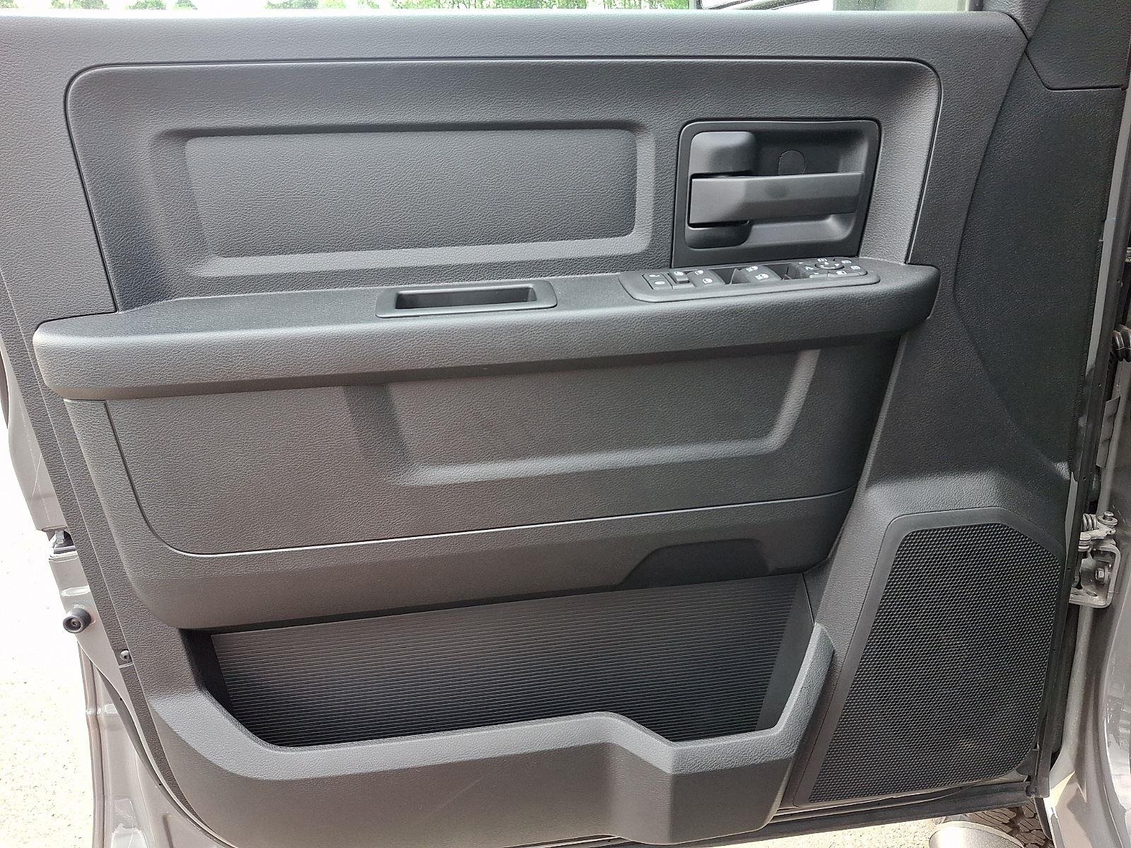 New 2026 Ceramic Gray Clearcoat RAM Black Express image 9
