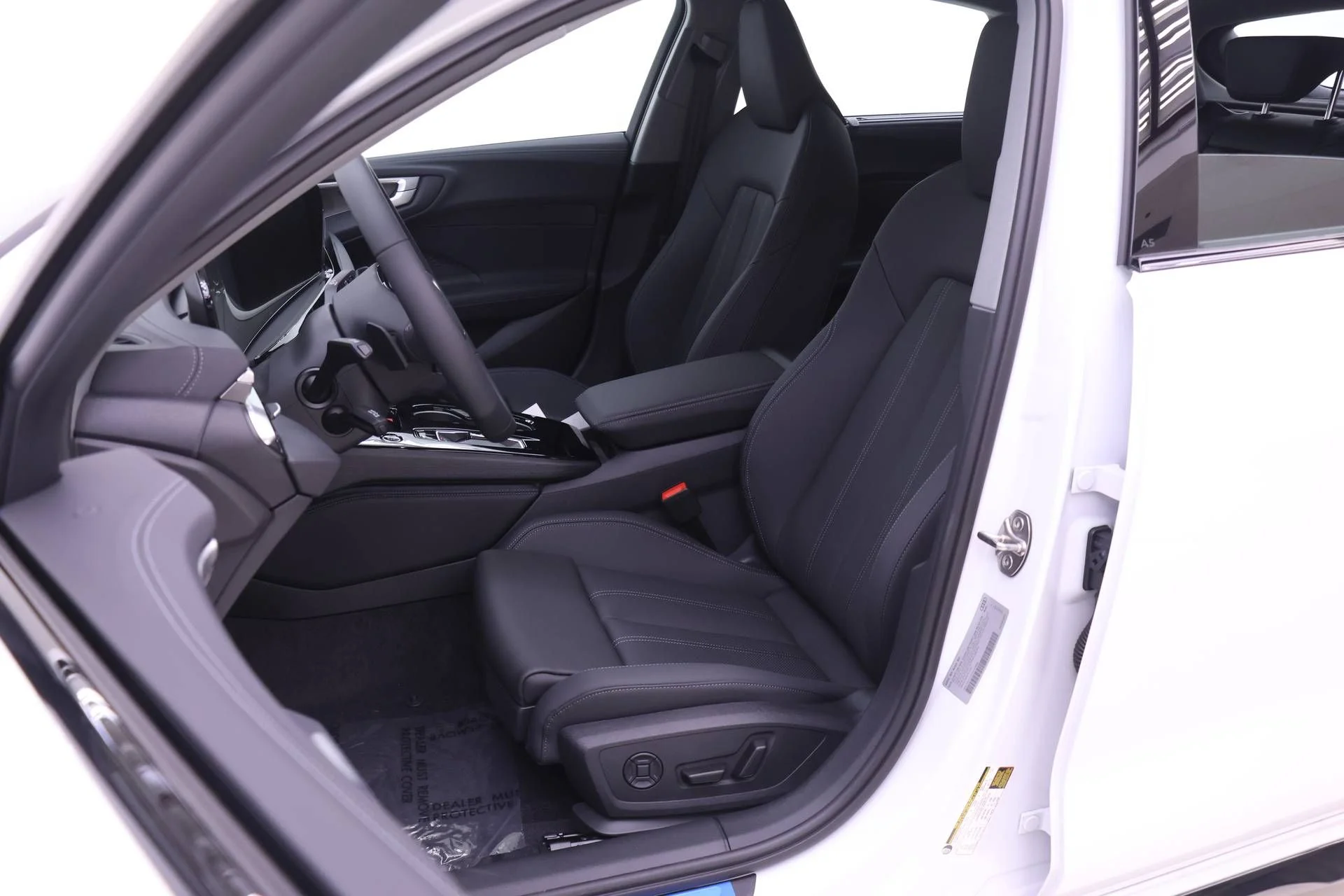 New 2026 White Audi 2.0T Premium Plus image 7
