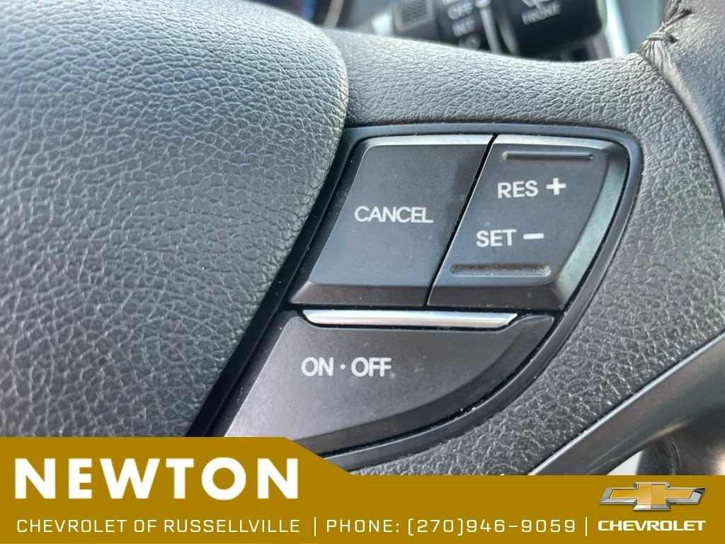Used 2014 Black Onyx Pearl Hyundai Limited image 16