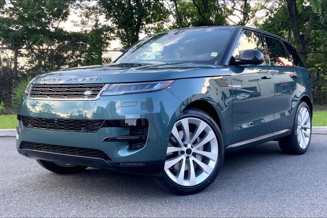 2027 Land Rover Range Rover Sport SE