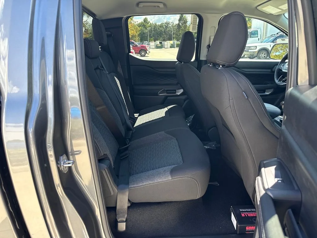 New 2025 Gray Ford XLT DSI LEVELED & RIMS image 25