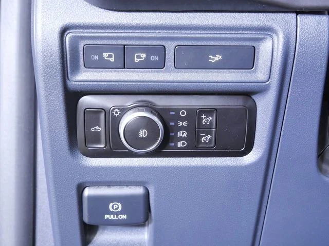 Used 2024 Black Ford XLT image 24