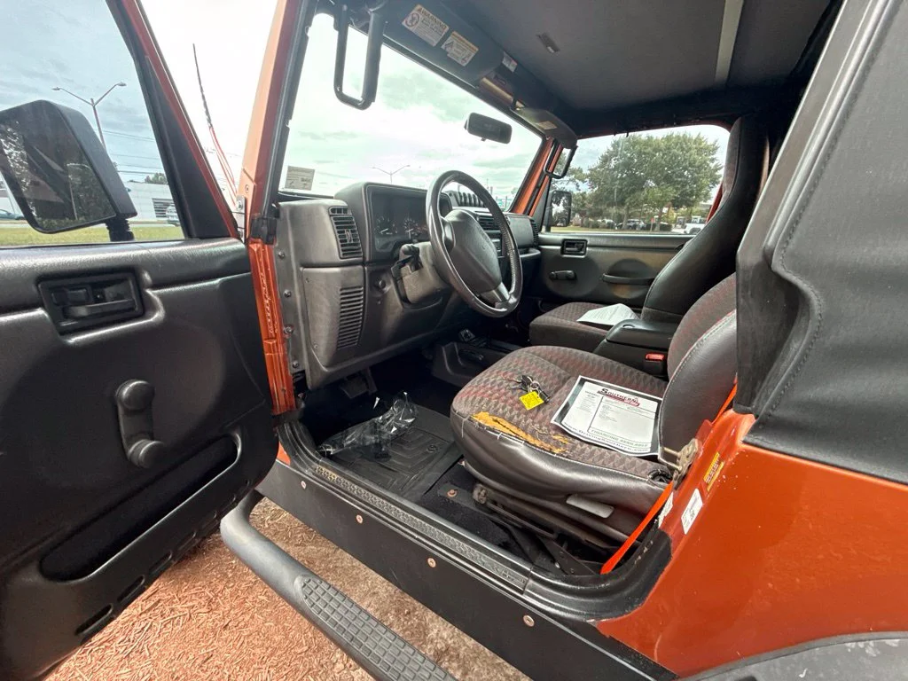 Used 2000 Orange Jeep Sport image 12
