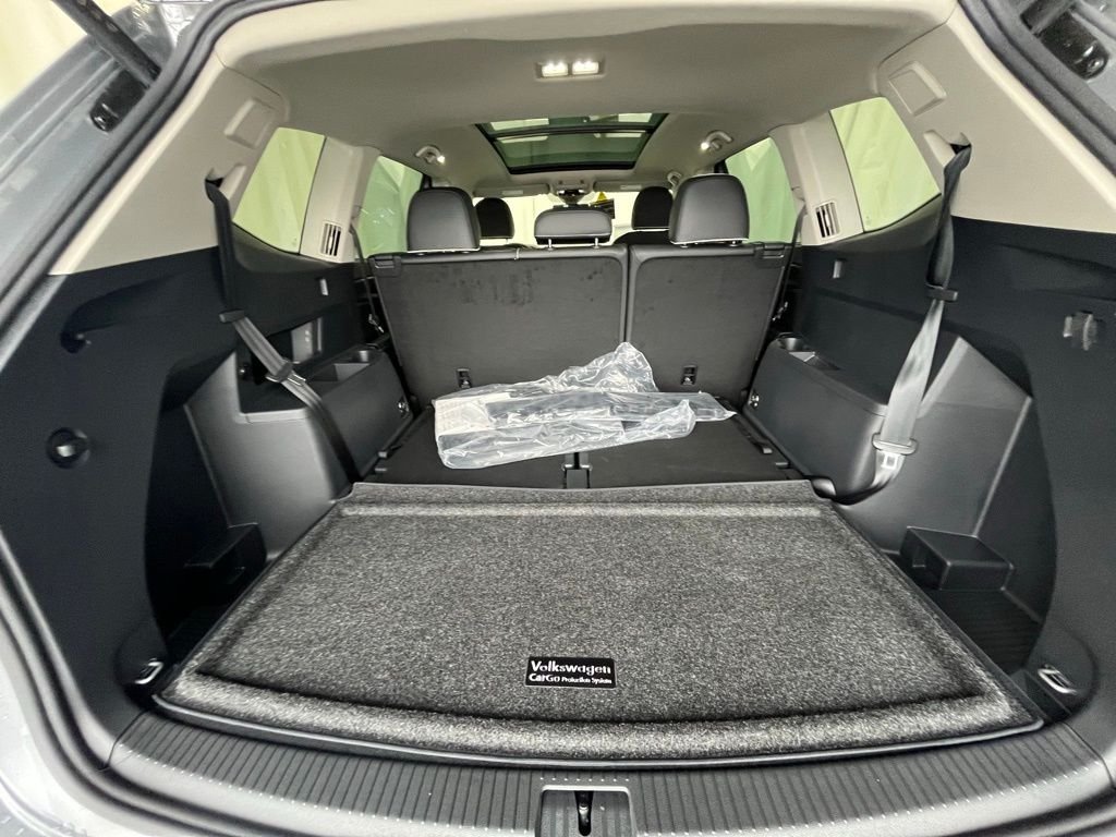 New 2026 Silver Volkswagen 2.0T SEL Premium R-Line image 26