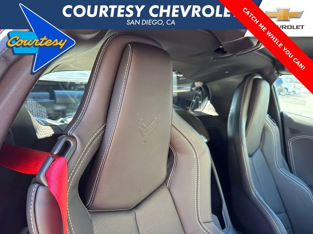 2025 Chevrolet Corvette 1LZ - Photo 12