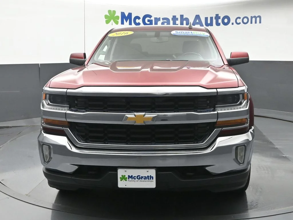 Used 2016 Red Chevrolet LT image 6