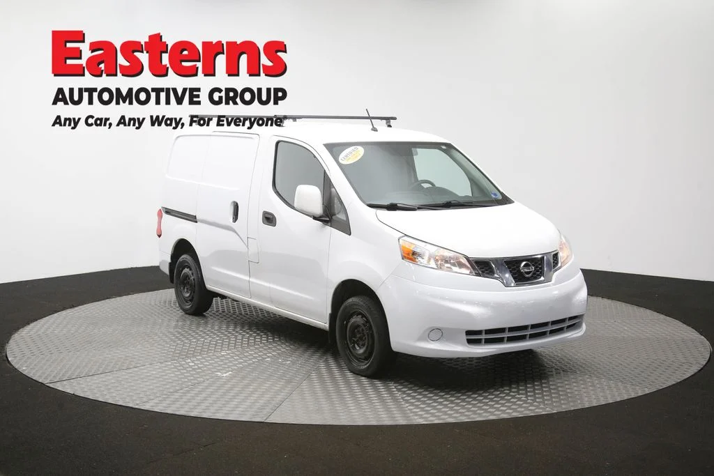 Used 2019 White Nissan SV image 47