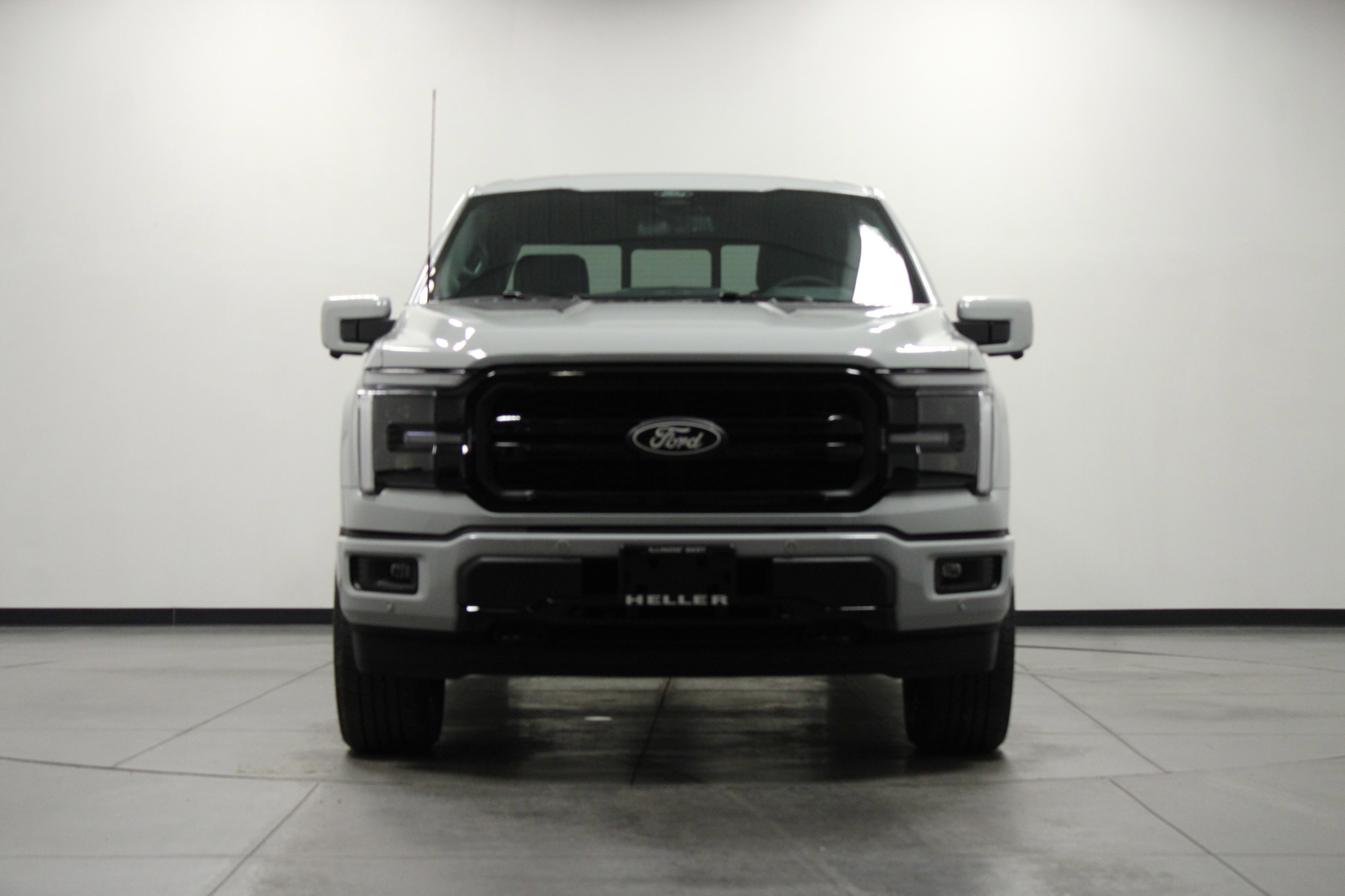 New 2026 Avalanche Ford LARIAT image 9
