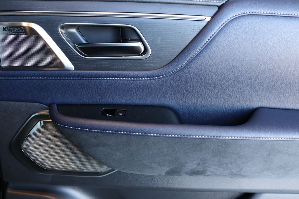 2026 INFINITI QX80 Sport - Photo 38