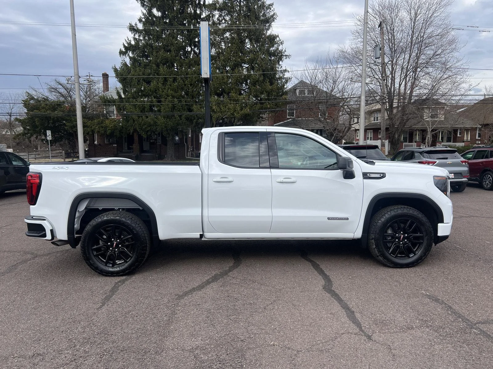 2025 GMC Sierra 1500 Elevation - Photo 8