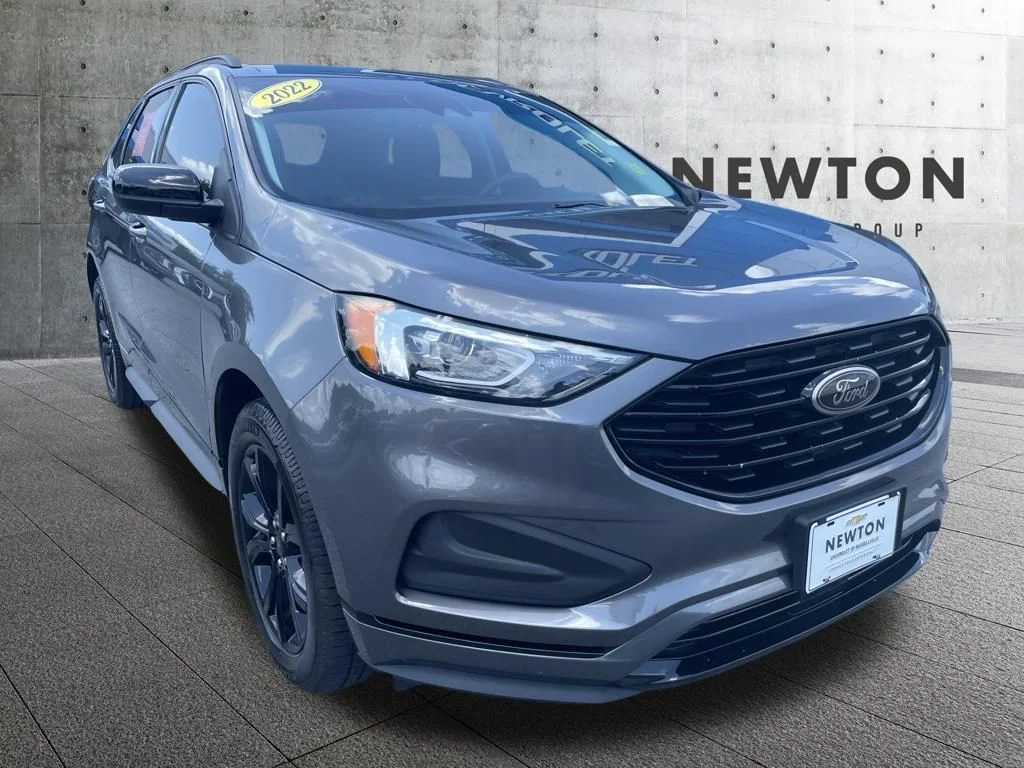 Certified Used 2022 Gray Metallic Ford SE image 1