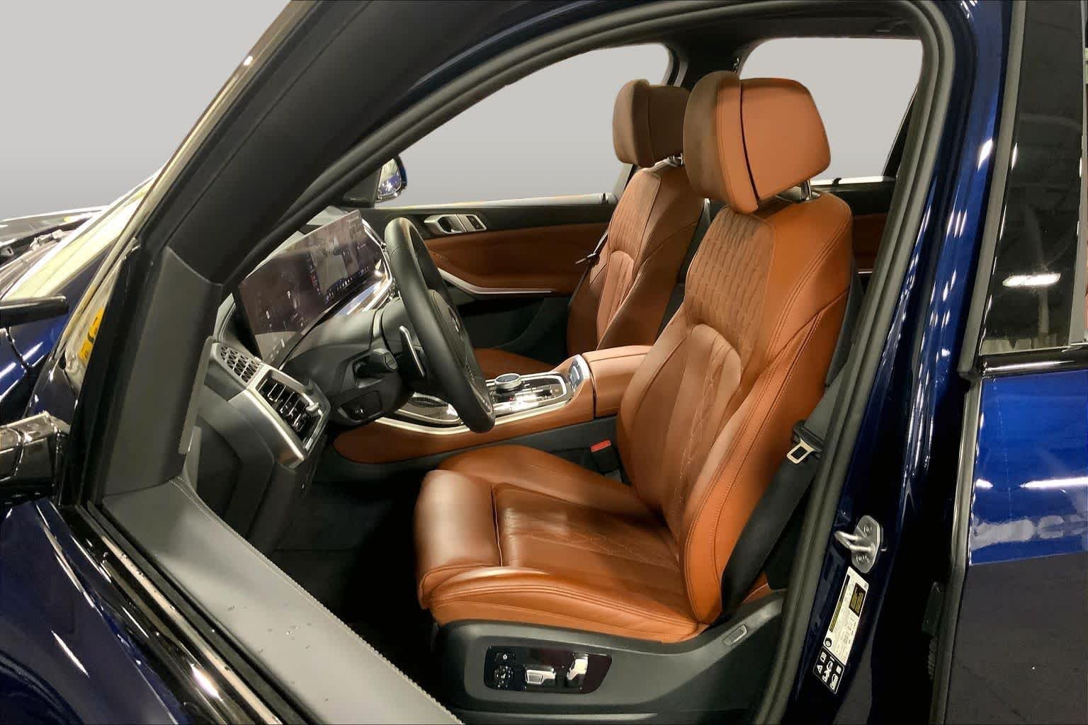 Pre-Owned 2025 BMW X5 M60i M60i
