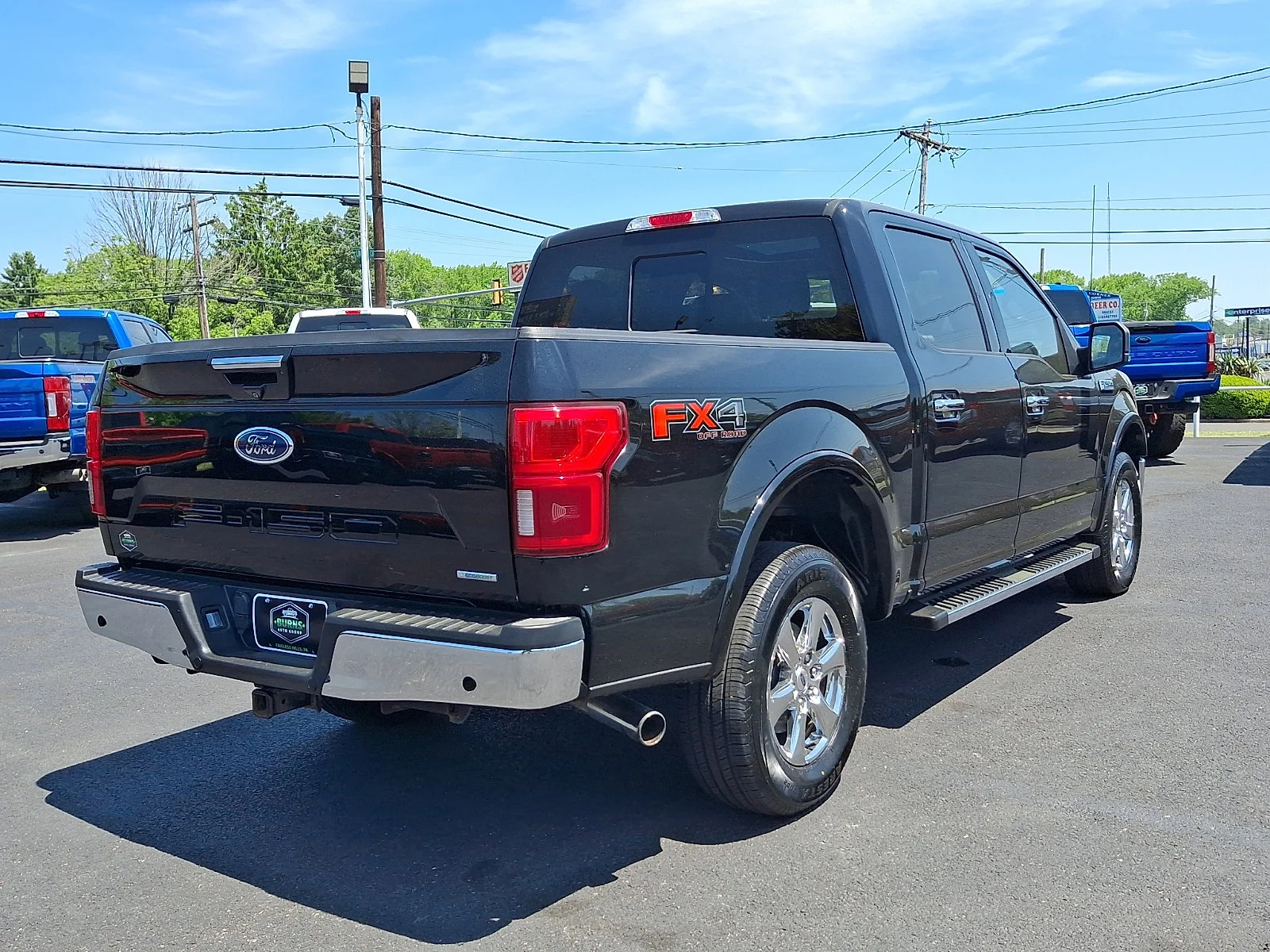 Used 2018 Shadow Black   G1 Ford LARIAT image 10