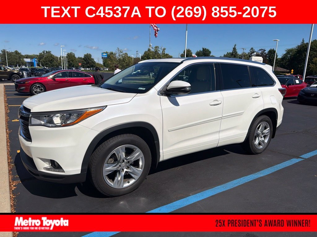 Used 2015 White Toyota Limited Platinum V6 image 1