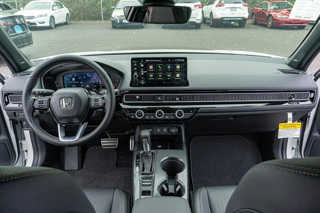 New 2026 Platinum White Pearl Honda Sport Touring image 16